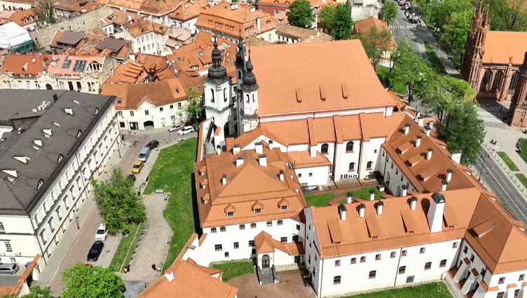 „Miestas mieste“: kviečia pažinti bernardinių observančių vienuolyną
