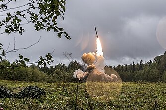 Российский ракетный комплекс «Искандер»