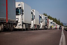 Šiukšlės ir eilės Baltarusijos pasienyje