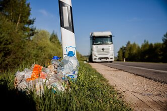 Šiukšlės ir eilės Baltarusijos pasienyje