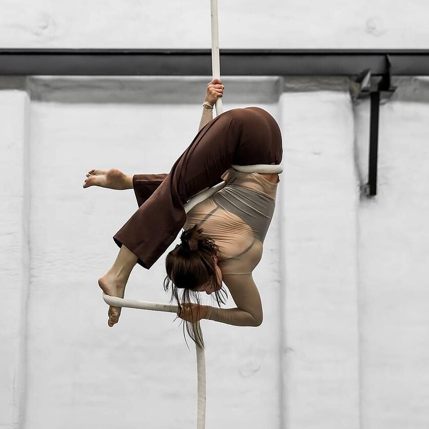 Vilija Grauzinyte, Apie cirką be cirkų. Pokalbis su šiuolaikinio cirko kūrėja Izabele Kuzelyte