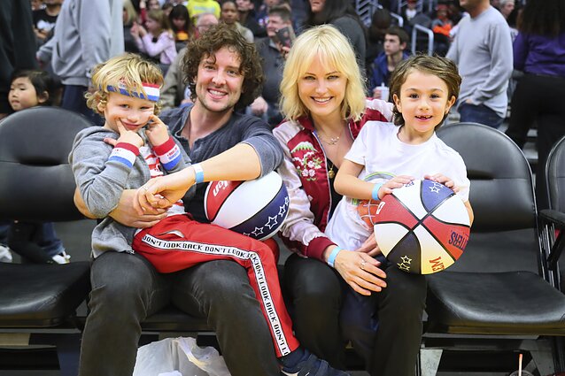 Malin Akerman su Jacku Donnelly ir sūnumi Malin Akerman su Jacku Donnelly ir sūnumi