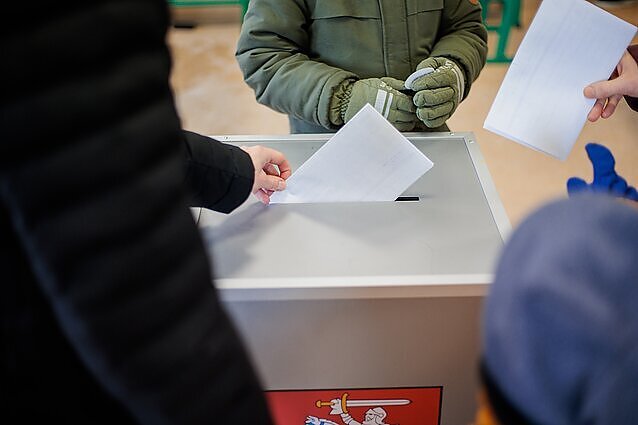 Pirmąją išankstinio balsavimo dieną – rekordiniai balsavusiųjų skaičiai
