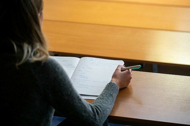 „Jei linkite atžaloms geros ateities, sukluskite“: išskyrė geriausias Lietuvos mokyklas