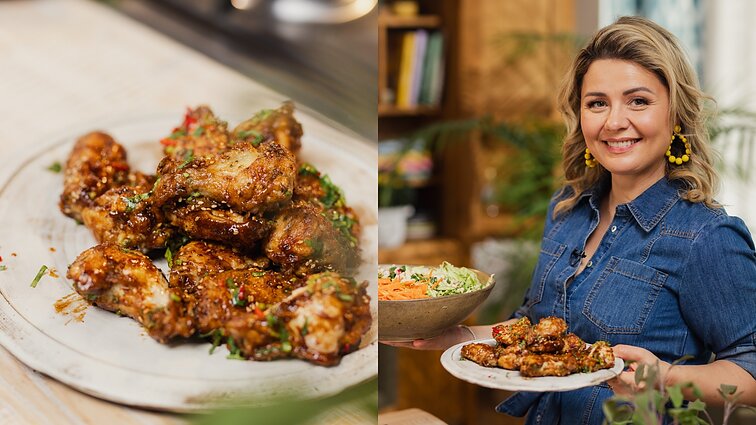 Tiks visoms progoms: azijietiški vištienos sparneliai su spalvingomis kopūstų salotomis