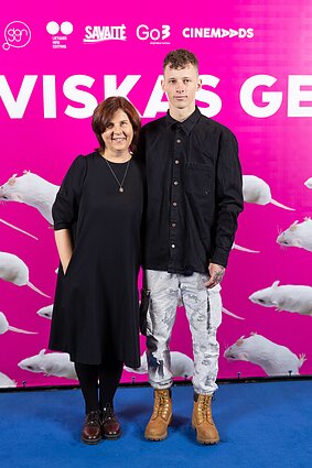 Laisvė Radzevičienė su sūnumi Vincentu Laisvė Radzevičienė su sūnumi Vincentu