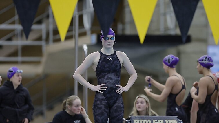 JAV užaugusi, bet Lietuvai atstovaujanti plaukikė Murdock: pagerbsiu močiutės atminimą