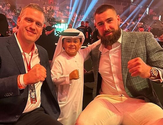 Jonas Valančiūnas stebėjo Oleksandro Usyko kovą Jonas Valančiūnas stebėjo Oleksandro Usyko kovą