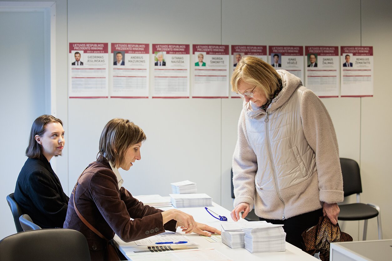 Gegužės 7-ąją prasidėjo išankstinis balsavimas