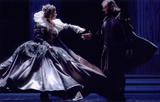 Friedrich Schiller, „Marija Stiuart“, rež. J. Vaitkus, 2004. Elžbieta – Dalia Michelevičiūtė, Robertas Dadlis – Vytautas Rumšas Friedrich Schiller, „Marija Stiuart“, rež. J. Vaitkus, 2004. Elžbieta – Dalia Michelevičiūtė, Robertas Dadlis – Vytautas Rumšas