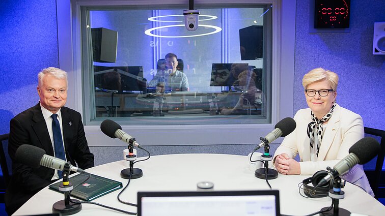 Beniušis komišku vadina kandidatų liberalo etiketės kratymąsi: tarsi tai būtų keiksmažodis