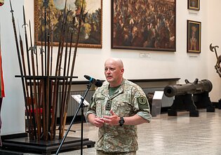 У Каунасі вшанували українських героїв і презентували фільм про Євгена Коновальця