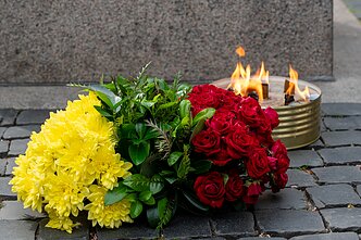 У Каунасі вшанували українських героїв і презентували фільм про Євгена Коновальця