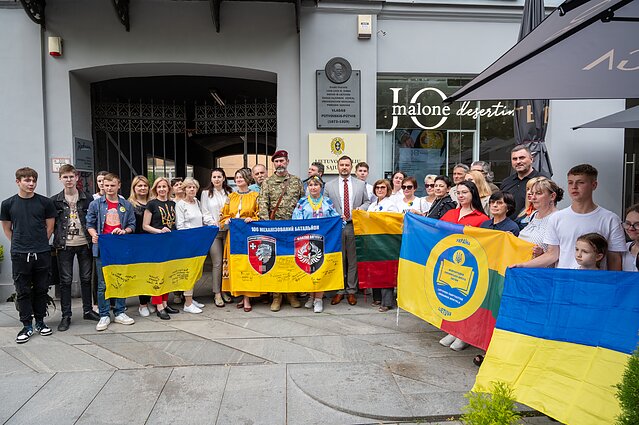 У Каунасі вшанували українських героїв і презентували фільм про Євгена Коновальця