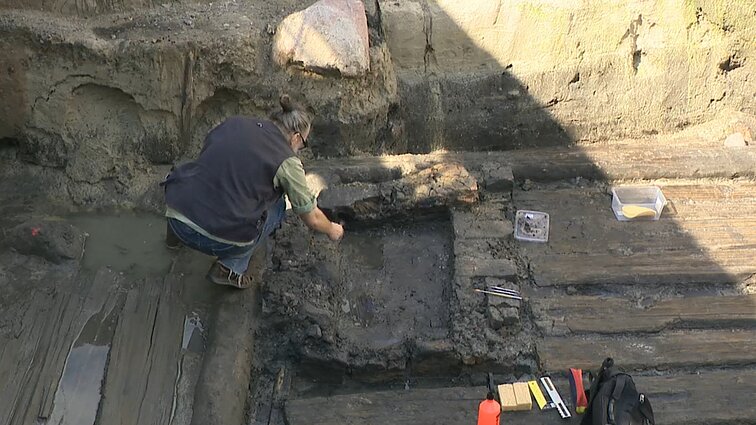 „Tai keičia miesto raidos istoriją“: rastas 14 amžiaus medinio Vilniaus miesto kompleksas