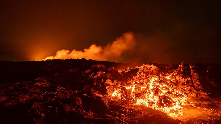 Dėl neramaus ugnikalnio islandų verslininkai sulaukia mažiau turistų: išgyventi bus sunku