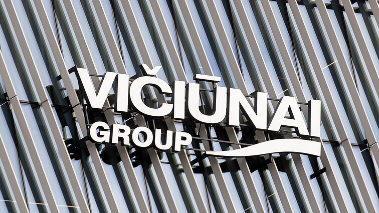 Tyrime dėl sankcijų apėjimo – įtarimai 4-iems „Vičiūnų“ įmonės asmenims