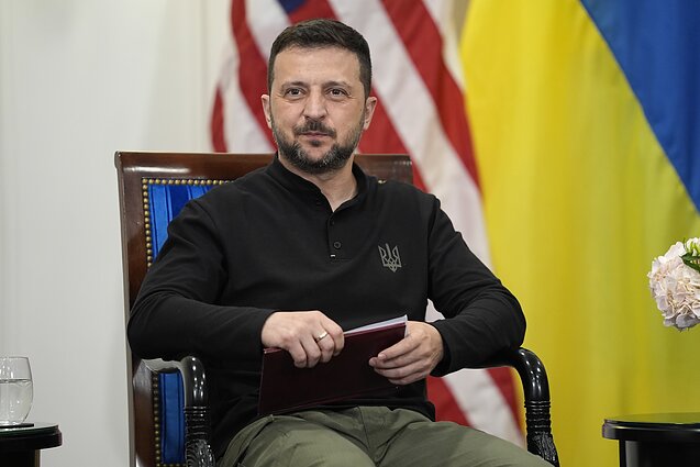 Aptarė Zelenskio diplomatiją: kaip šalies vadovas skinasi kelią oro gynybos paramos link?