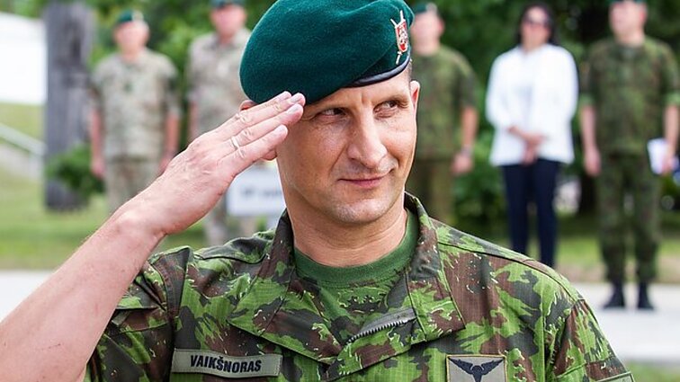 Vaikšnoro kandidatūra kelia amžiaus klausimą: pagal esamą tvarką, išdirbtų tik 4 metus