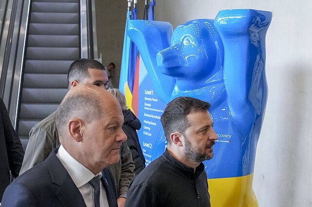 Vokietijos kancleris Olafas Scholzas, Ukrainos prezidentas Volodymyras Zelenskis Vokietijos kancleris Olafas Scholzas, Ukrainos prezidentas Volodymyras Zelenskis