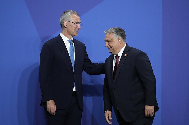 Pažadas duotas: Vengrija neblokuos Ukrainą remiančių NATO sprendimų