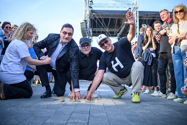 „Hiperbolės“ nariai Viktoras Prapras, Arvydas Šnaras ir Igoris Berinas