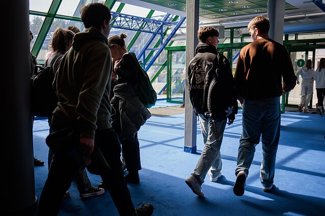 Žinia būsimiems studentams: jaunuoliams iš socialiai jautrios aplinkos – papildoma eilė