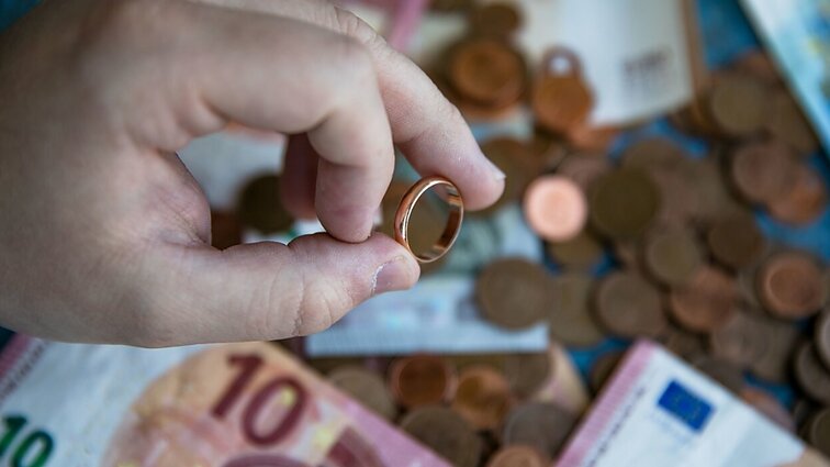 Advokatė apie priešvedybinę sutartį: žmonės vis labiau nori apsisaugoti