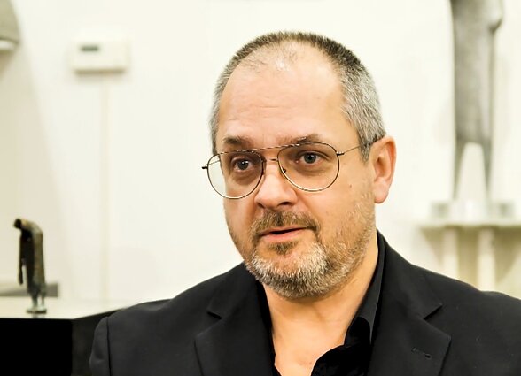 Žirgulių ryšys pradėjo formuotis sūnui baigus studijas: prisiminimuose ...