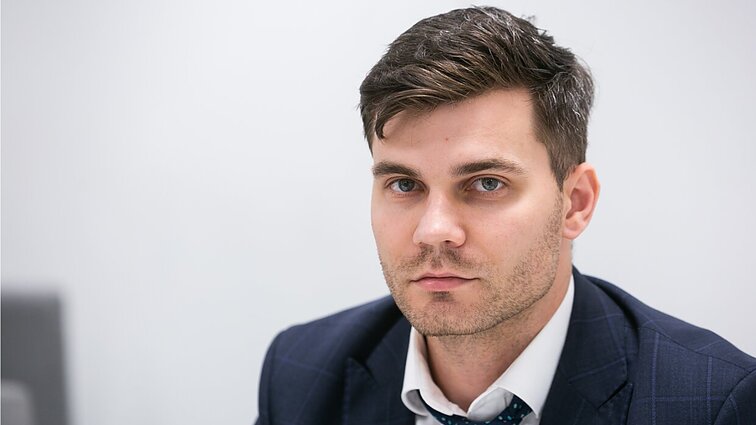 Stepukoniui trims mėnesiams pratęsta intensyvi priežiūra