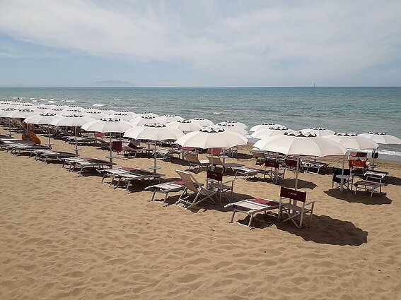 Palygino Baltijos ir Viduržemio jūras: kodėl Graikijoje vanduo skaidresnis nei Palangoje?