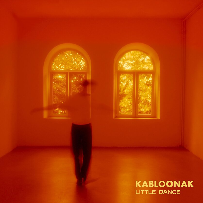 Kabloonak iliustracija, Kabloonak dainos „Little Dance“ viršelis