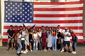 Nuo 2009 m. vykdoma Lietuvių išeivijos studentų stažuotės programa