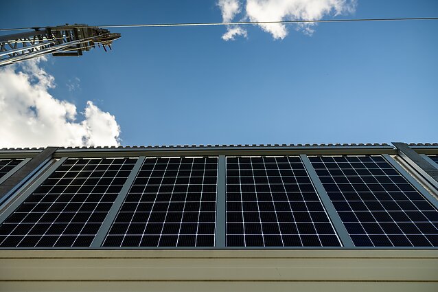 Elektrą gamins triukšmo slopinimo sienelė