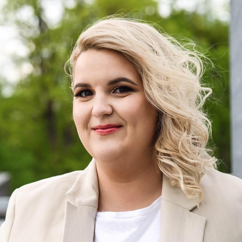 Karolina Grigaliūnienė, Dainininkė Ieva Marmienė: taip, „Saulė ir jūra“ tikrai pakeitė mano gyvenimą