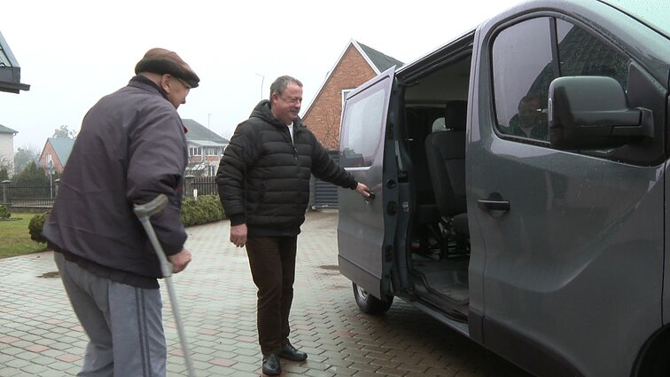 Daugėja pacientų, kuriems reikalinga pavežėjimo paslauga: pasiekiama ji ne visiems