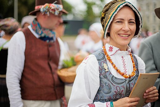 Dainų šventė. Folkloro diena