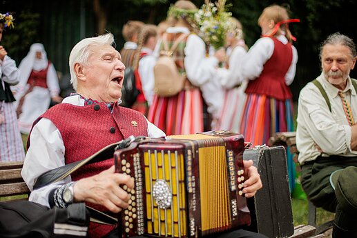 Dainų šventė. Folkloro diena