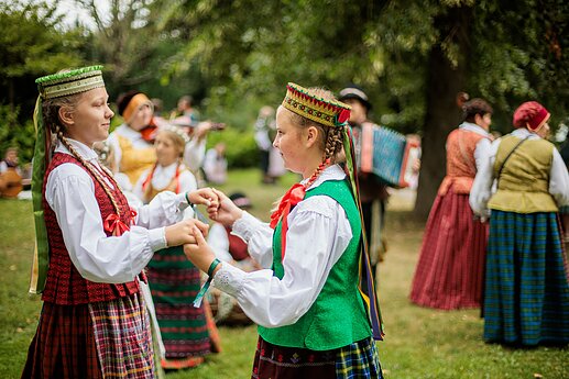 Dainų šventė. Folkloro diena