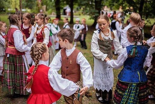 Dainų šventė. Folkloro diena