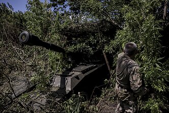 Rusijos karas prieš Ukrainą. Ukrainiečių kariai Časiv Jaro apylinkėse