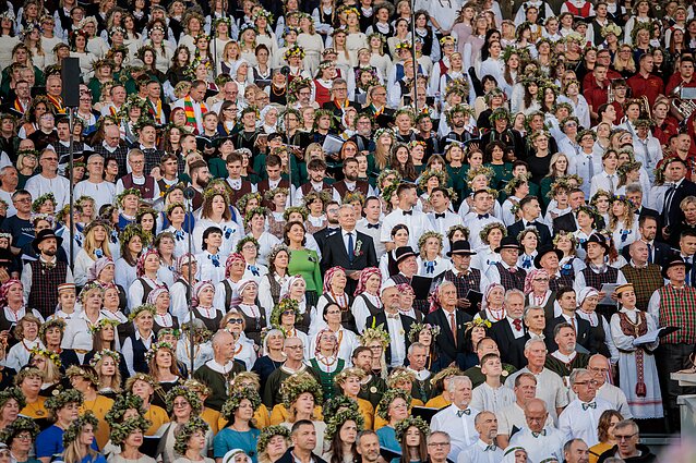Prezidentas Gitanas Nausėda. Dainų šventė 2024. Dainų diena Prezidentas Gitanas Nausėda. Dainų šventė 2024. Dainų diena