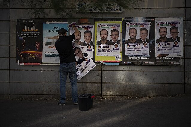 Prancūzijoje – antrasis parlamento rinkimų turas: šalies laukia politinė nežinomybė