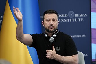 Wołodymyr Zełenski podczas szczytu NATO w Waszyngtonie
