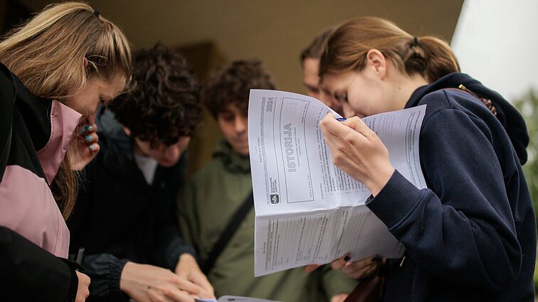 Egzaminų pokyčius atsargiai vertinantis Sarafinas: negalima taip žaisti su jaunimo likimu