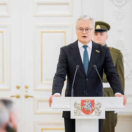 Valstybės apdovanojimų įteikimo ceremonija Lietuvos Respublikos Prezidento rūmuose.