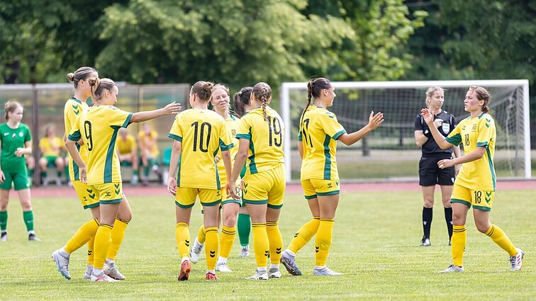 Lietuvos merginų rinktinės kapitonė: EČ yra galimybė parodyti, kad mokame žaisti futbolą