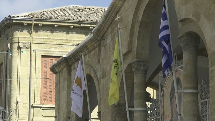 Data, menanti chaosą ir okupacijos baimę: minimas pučo, padalijusio Kiprą, 50-metis