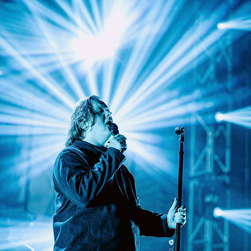 E. Blažio / LRT nuotr., Vilniaus Vingio parke - škotų muzikos žvaigždės Lewis Capaldi koncertas