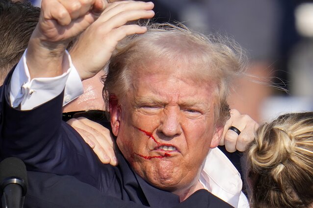 Aptarė Trumpo šansus rinkimuose po pasikėsinimo: JAV pernelyg susiskaldžiusi greitai pergalei